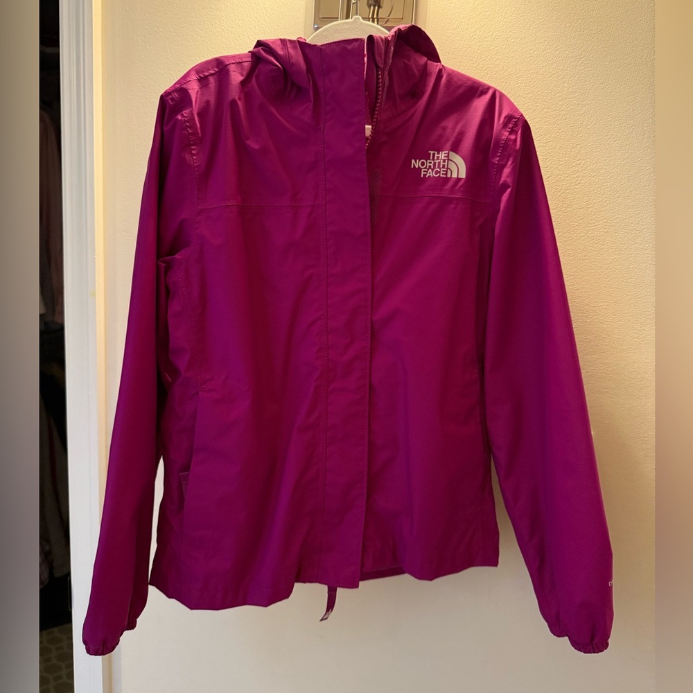 North Face Girls DryVent Hooded Rain Jacket Like New size medium 8/10